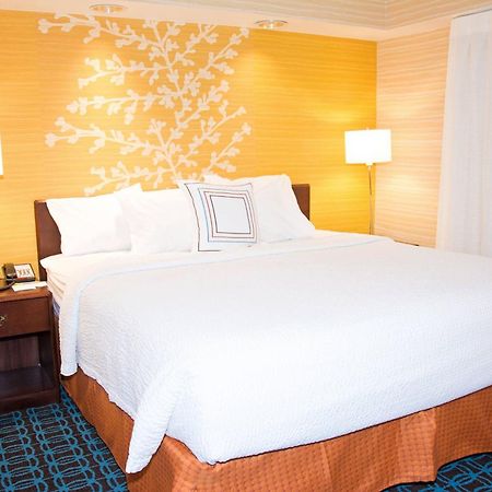 Fairfield Inn & Suites Butler Buitenkant foto