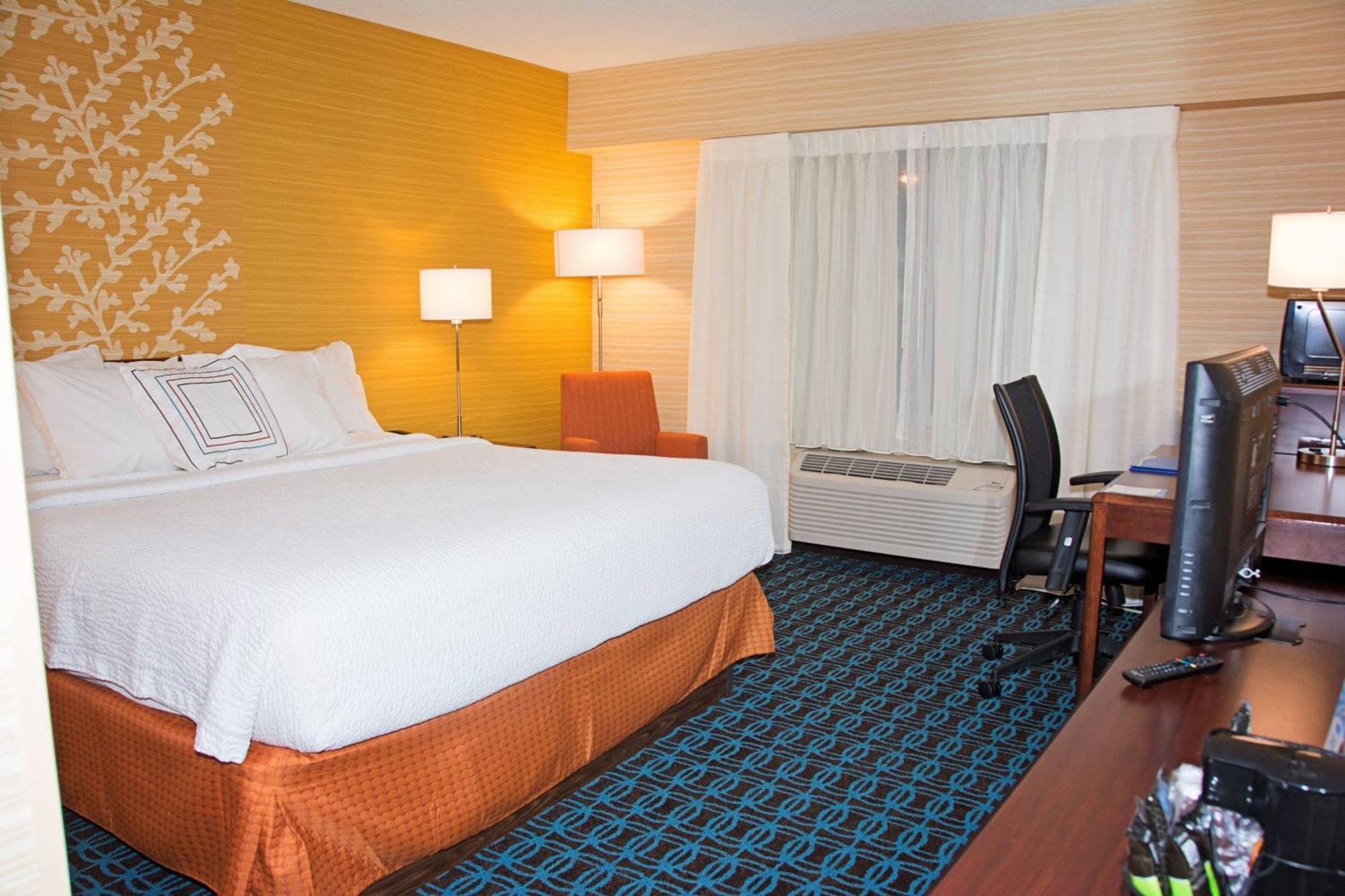 Fairfield Inn & Suites Butler Buitenkant foto